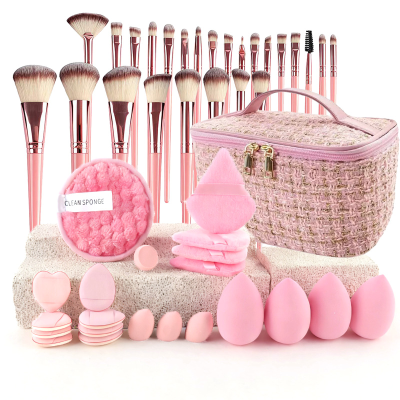Makeup Brush Set Chic Fragranc - Beauty Of Makeup บทวิจารณ์และราคา