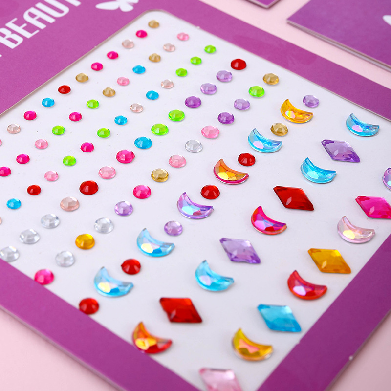 Hot Selling Face Gems Stickers - Beauty Of Makeup บทวิจารณ์และราคา